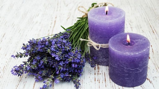 How To Make Aromatic Candle (copy)